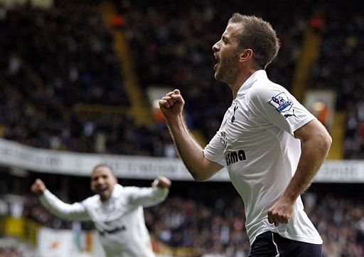 Tottenham Hotspur's Dutch Rafael van der Vaart celebrates scoring Tottenham Hotspur's Dutch Rafael van der Vaart celebrates scoring