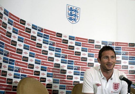 England midfielder Frank Lampard pulled his thigh in training England midfielder Frank Lampard pulled his thigh in training