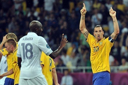 A brilliant bicycle kick by Sweden's inspirational captain Zlatan Ibrahimovic (R) gave them the lead A brilliant bicycle kick by Sweden's inspirational captain Zlatan Ibrahimovic (R) gave them the lead