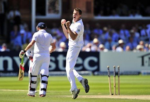 Morne Morkel celebrates bowling England's Jonathan Bairstow for 95 runs Morne Morkel celebrates bowling England's Jonathan Bairstow for 95 runs