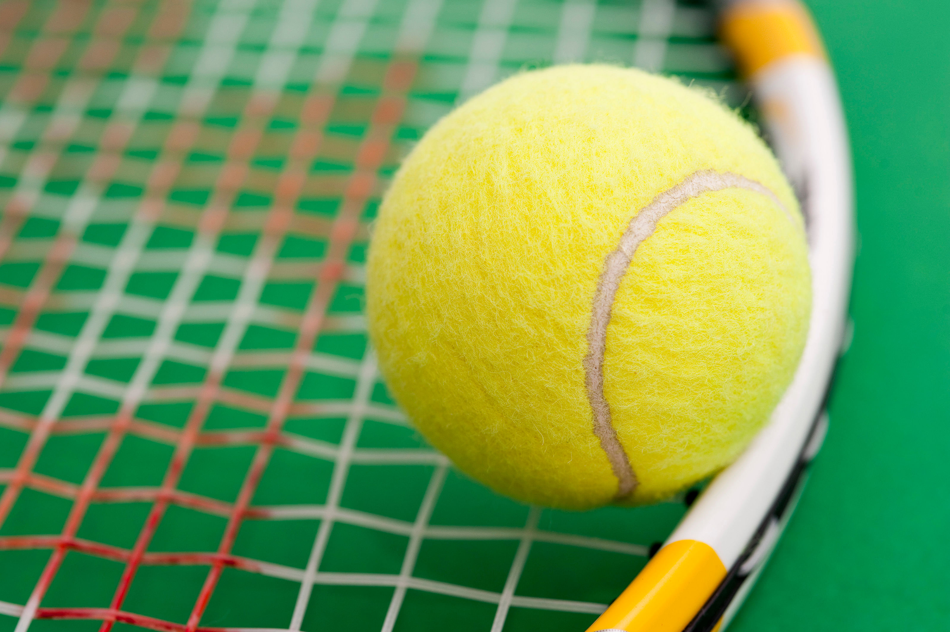 tennis-1496259.jpg