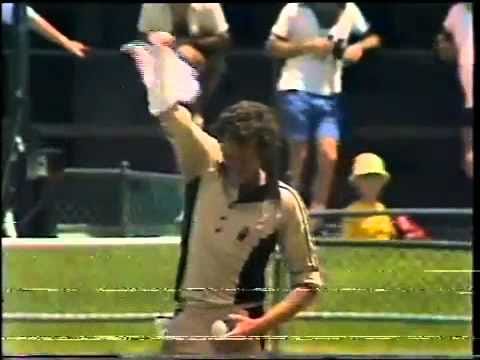 Video: Kapil Dev slaughters Jeremy Coney, who surrenders