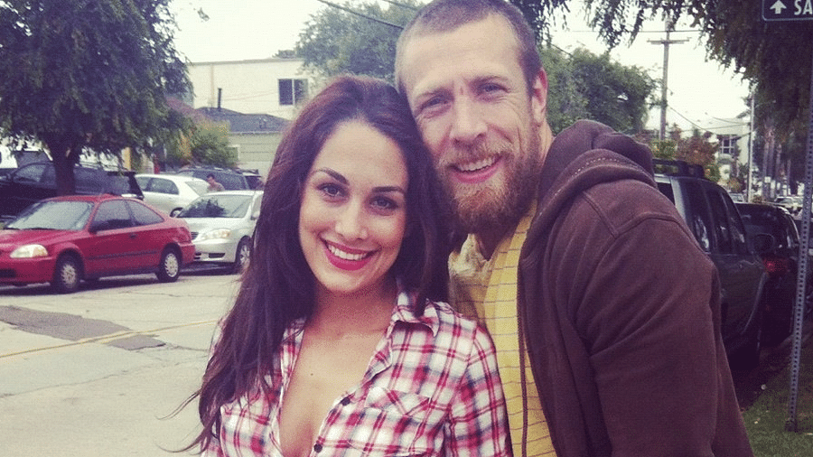 foto-nuova-foto-di-daniel-bryan-e-brie-insieme