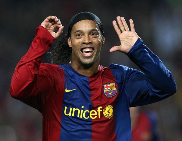 The best soccer players to have sported the number 10 jersey - Slide 4 of 8:Ronaldinho (Brazil)