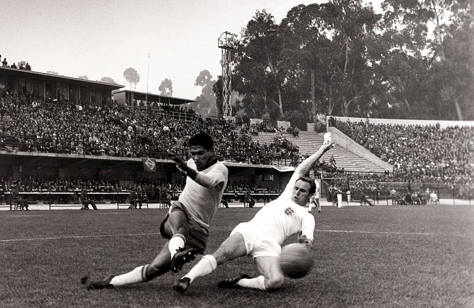 1962 world cup brazil vs england top 10 greatest individual performances in football slide 1 of 10 1962 world cup brazil vs england top 10 greatest individual performances in football slide 1 of 10
