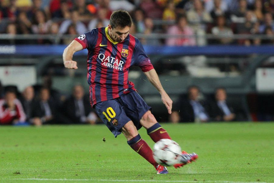 Lionel Messi - Barcelona - 10 best free-kick takers in the world right now