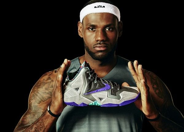 nba players with nike signature shoes