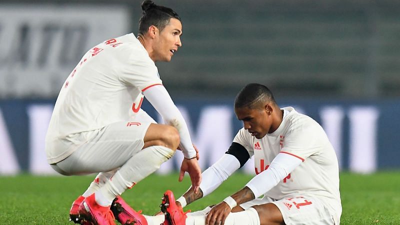 Injured Douglas Costa set to miss Champions League clash with Lyon