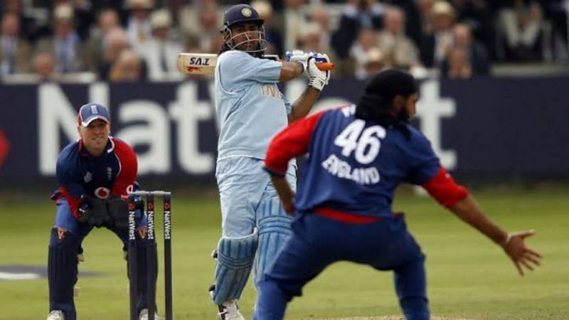 'MS Dhoni’s six-hitting ability is almost 20 metres further than the normal batsman': Monty Panesar