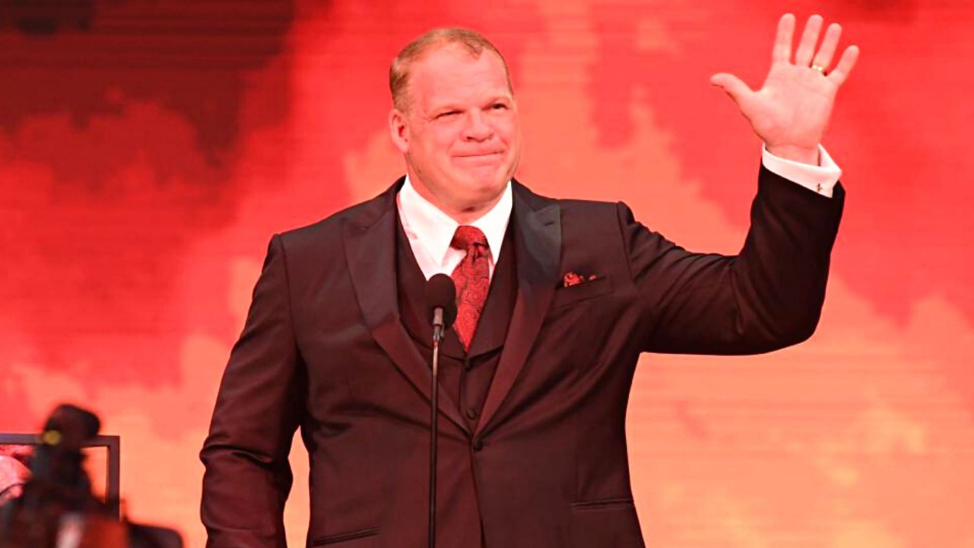 Kane, aka Glenn Jacobs, spoke highly of a fellow WWE Hall of Famer.