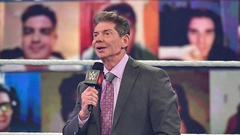 <div></noscript>WWE Legend doesn't blame Vince McMahon for releasing him; says he wasn't good at his job</div>