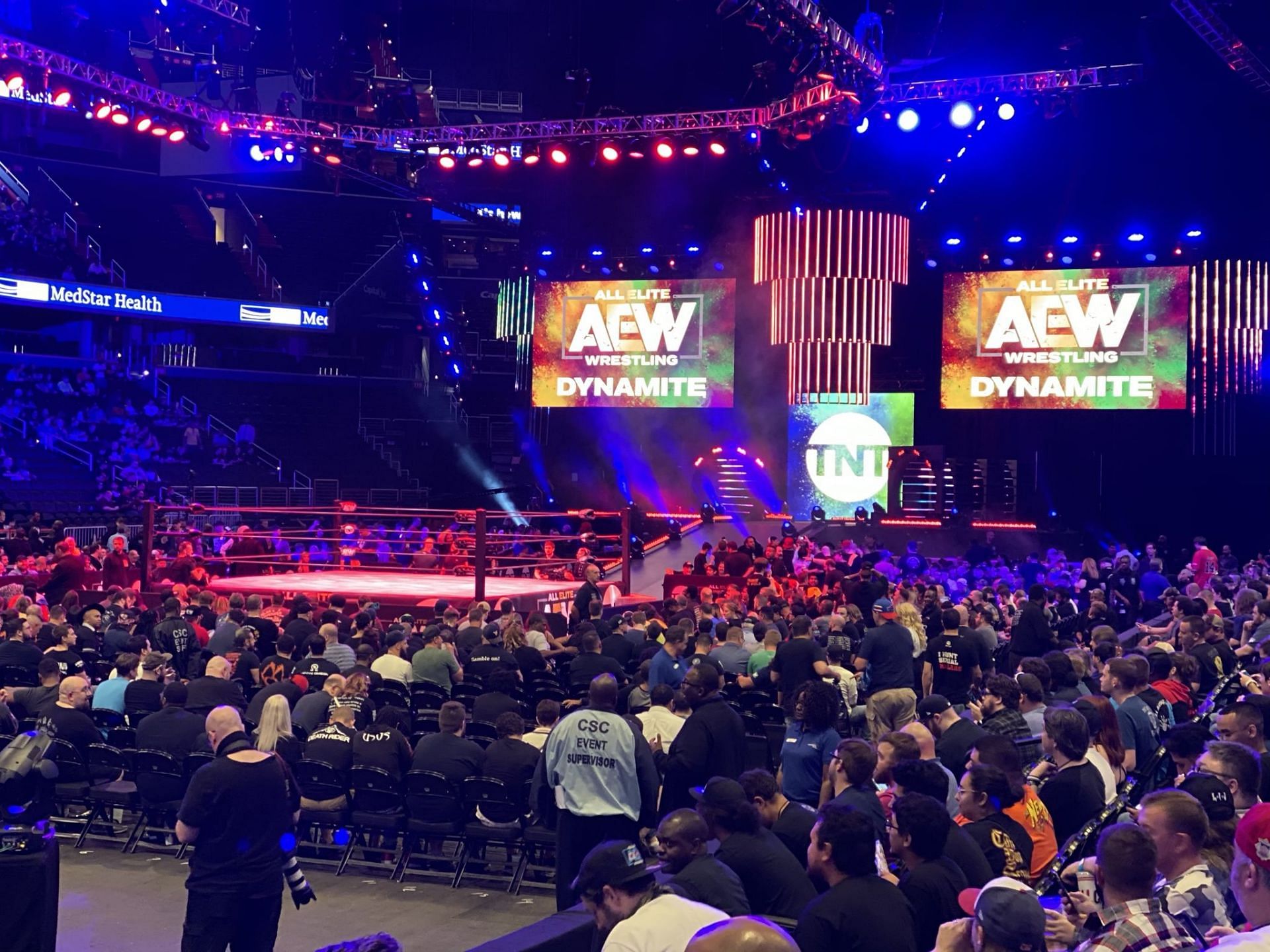<div></noscript>“That's not epic storytelling.” – WCW Legend takes a shot at a recent angle on AEW Dynamite</div>