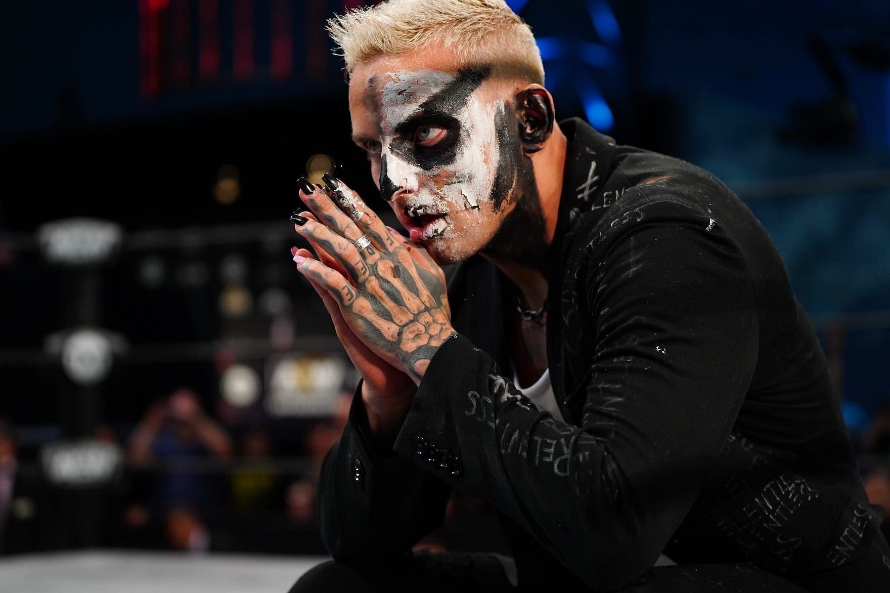 <div></noscript>5 things you didn't know about AEW star Darby Allin</div>