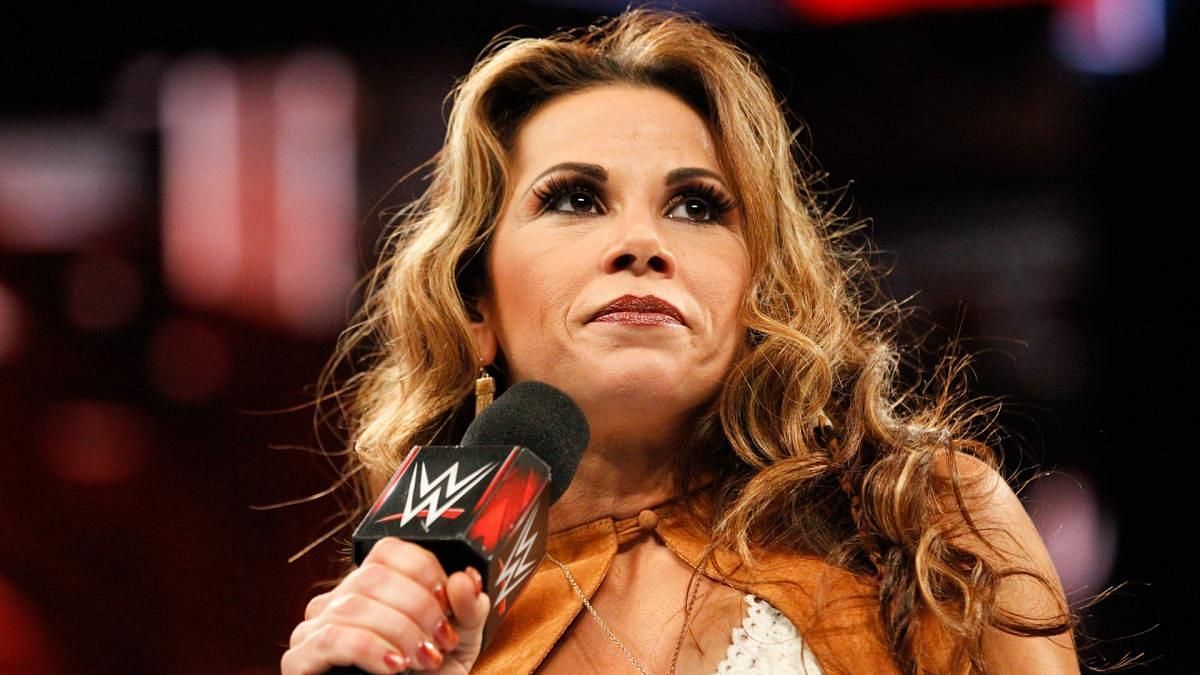The 6-time WWE Women's Champion is one of the most respected veterans of the business.