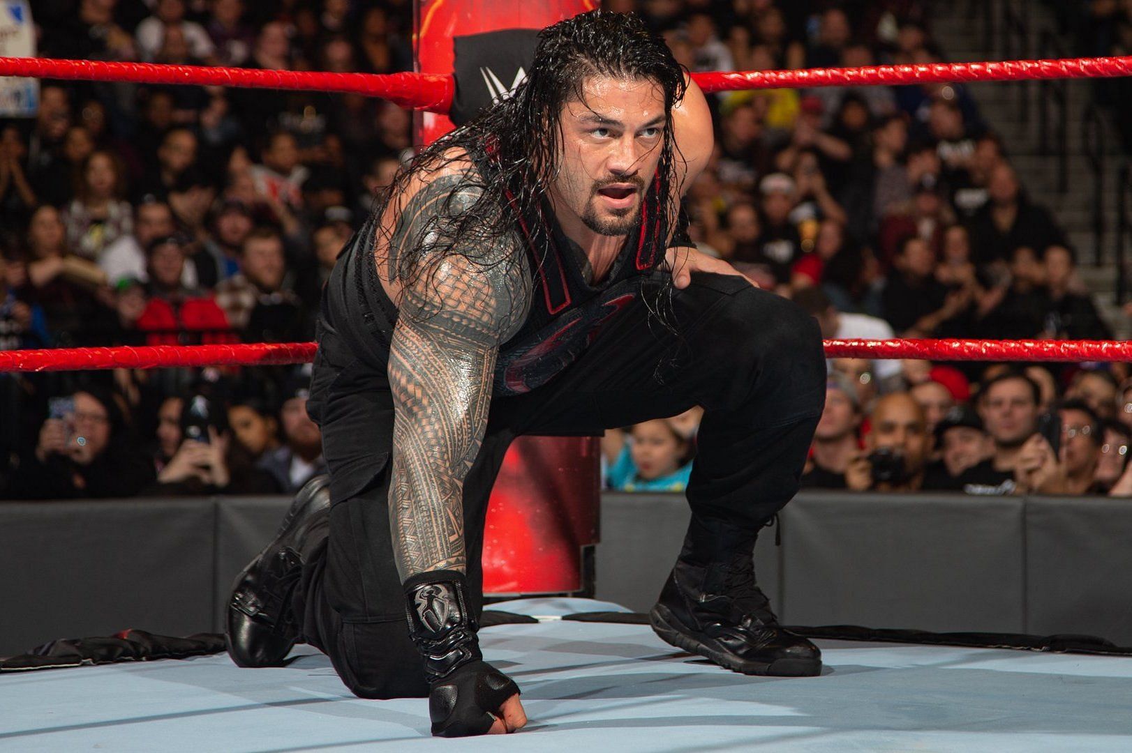 Top AEW star recalls match against WWE Universal Champion Roman Reigns