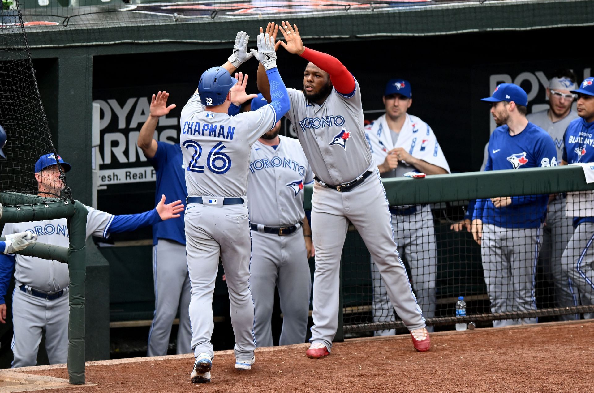 “Just a disastrous day. No other way to spin it” “Our season is on life support” – Baltimore Orioles fans heartbroken by loss to Toronto Blue Jays, see their playoff chances slipping away