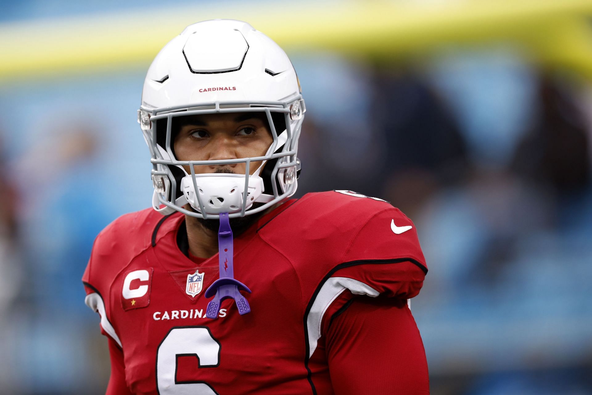 Cardinals bring back Pro Bowl RB James Conner on 3-year deal