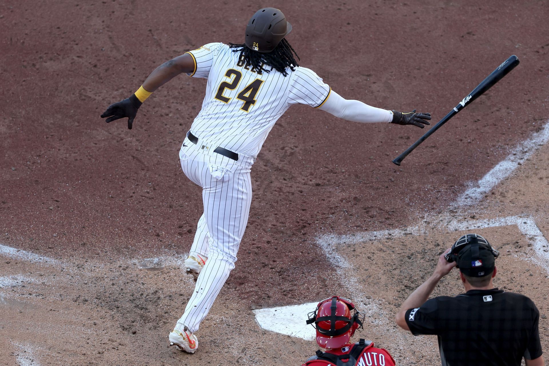 Josh Bell Stats: A look at the new Cleveland Guardians signing's 2022 performance