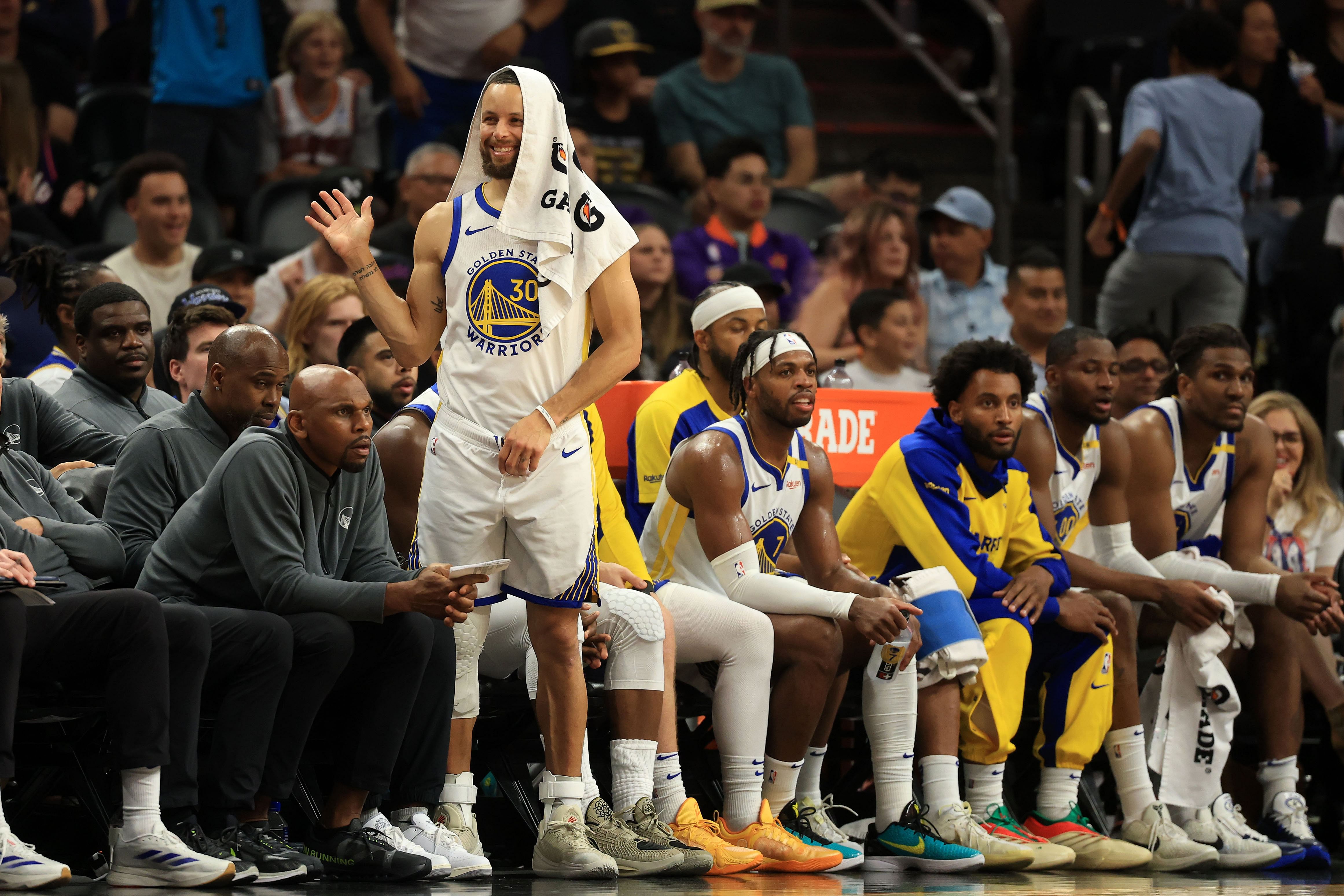 Season-ending trap game: NBA fans roast Warriors ahead of matchup against depleted Blazers