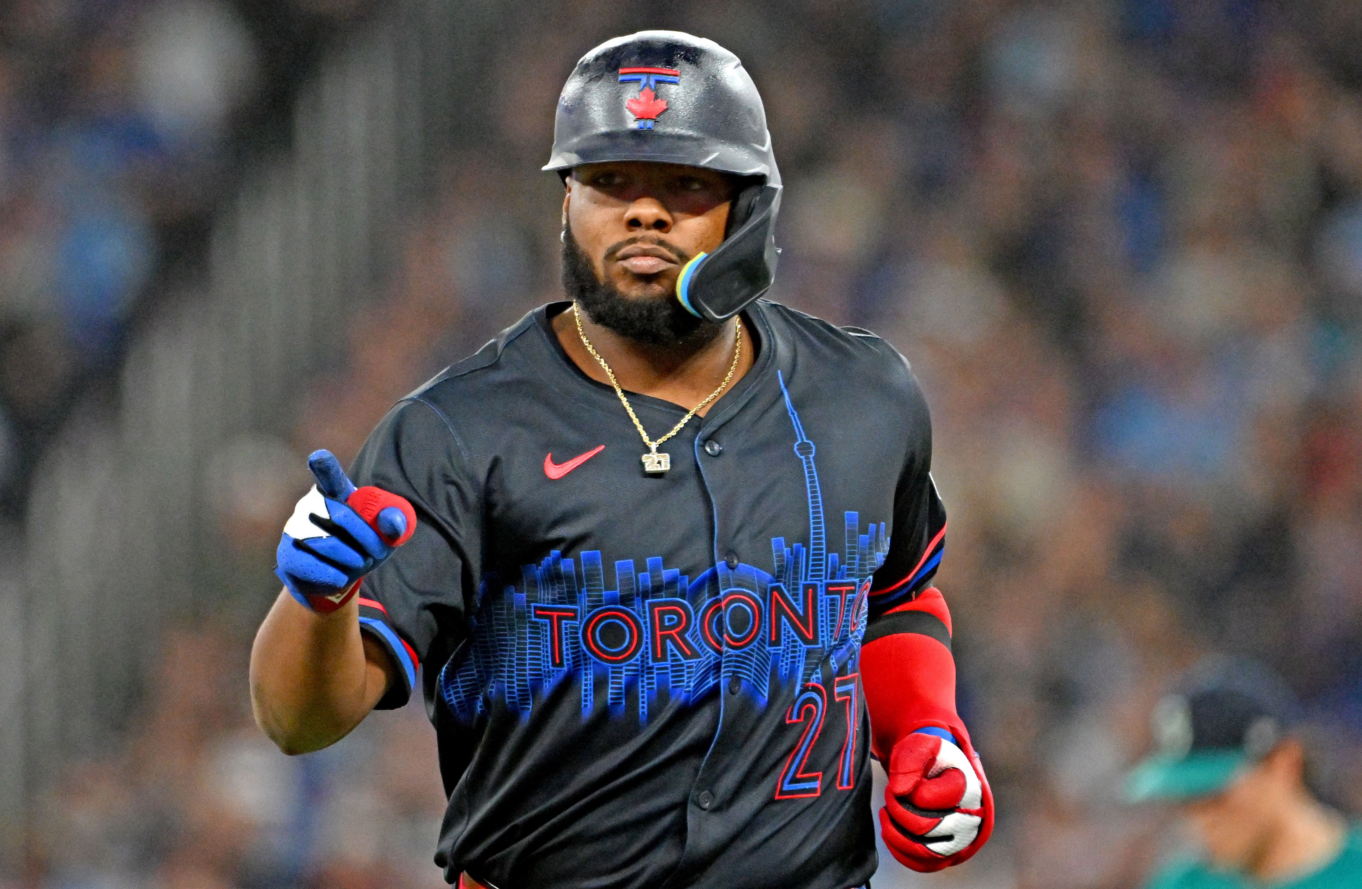  Game 2, prediction, odds, injuries and picks - April 19, MLB 2025