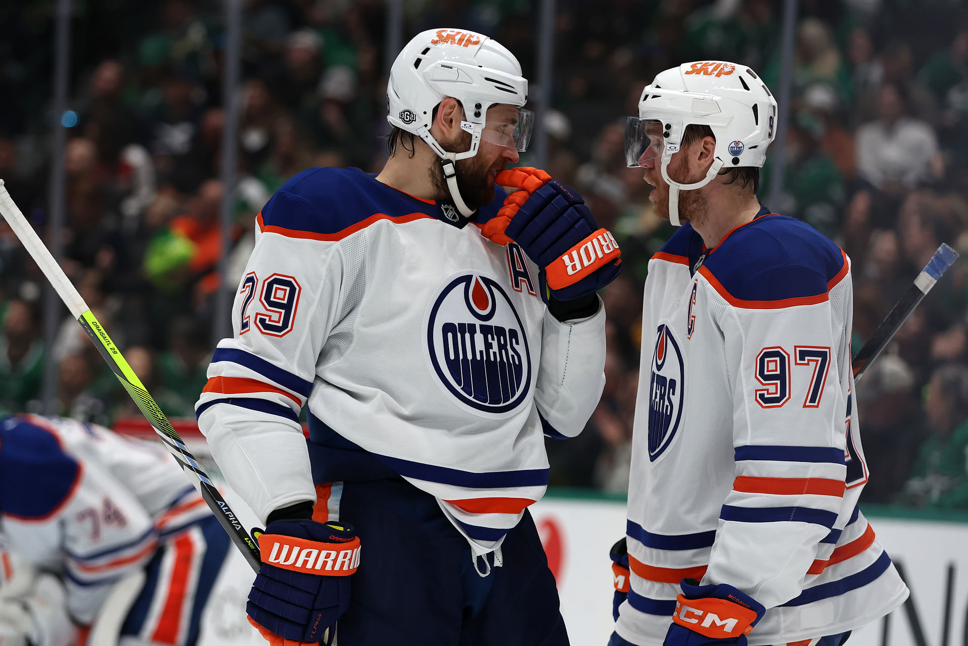 Oilers HC Kris Knoblauch gets real about Connor McDavid, Draisaitl being targeted most by VGK players ahead of Game 2