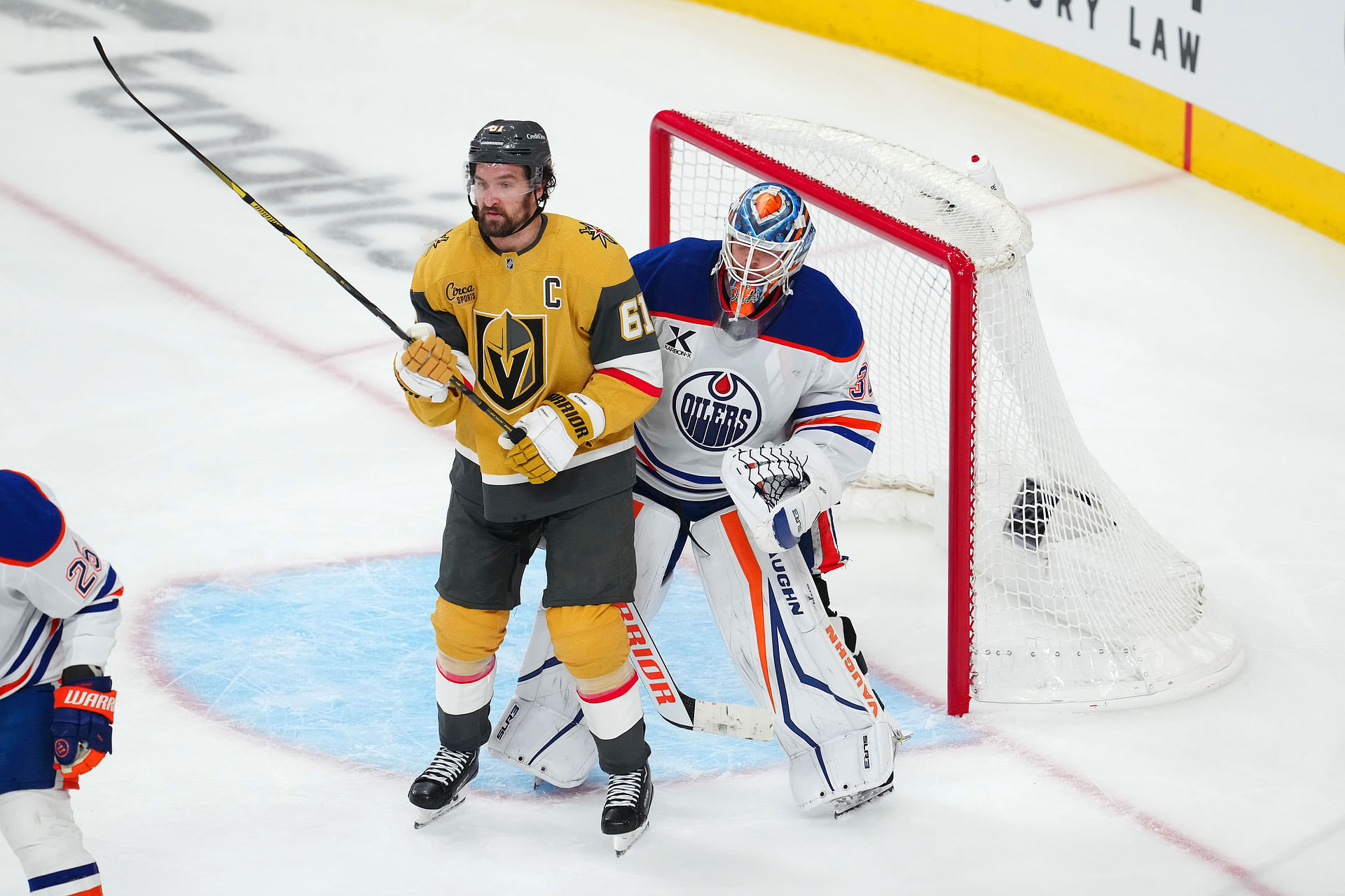 Mark Stone injury: Concussion or jaw/facial fracture speculated by expert after Knights captains early exit from Game 3
