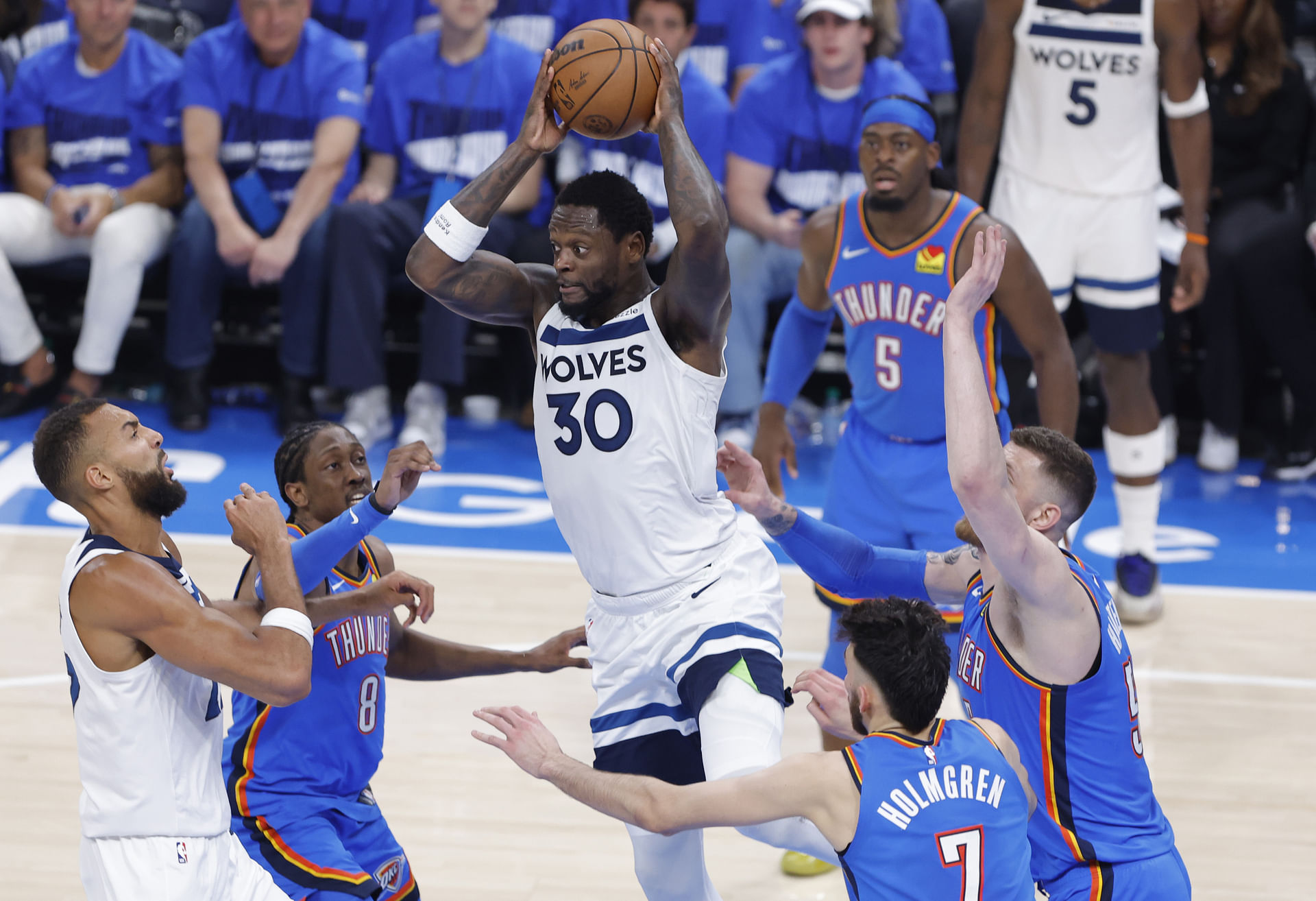 Tricked us this whole playoffs - NBA fans react to Julius Randle dropping career-low 6 points in Game 2 loss loss