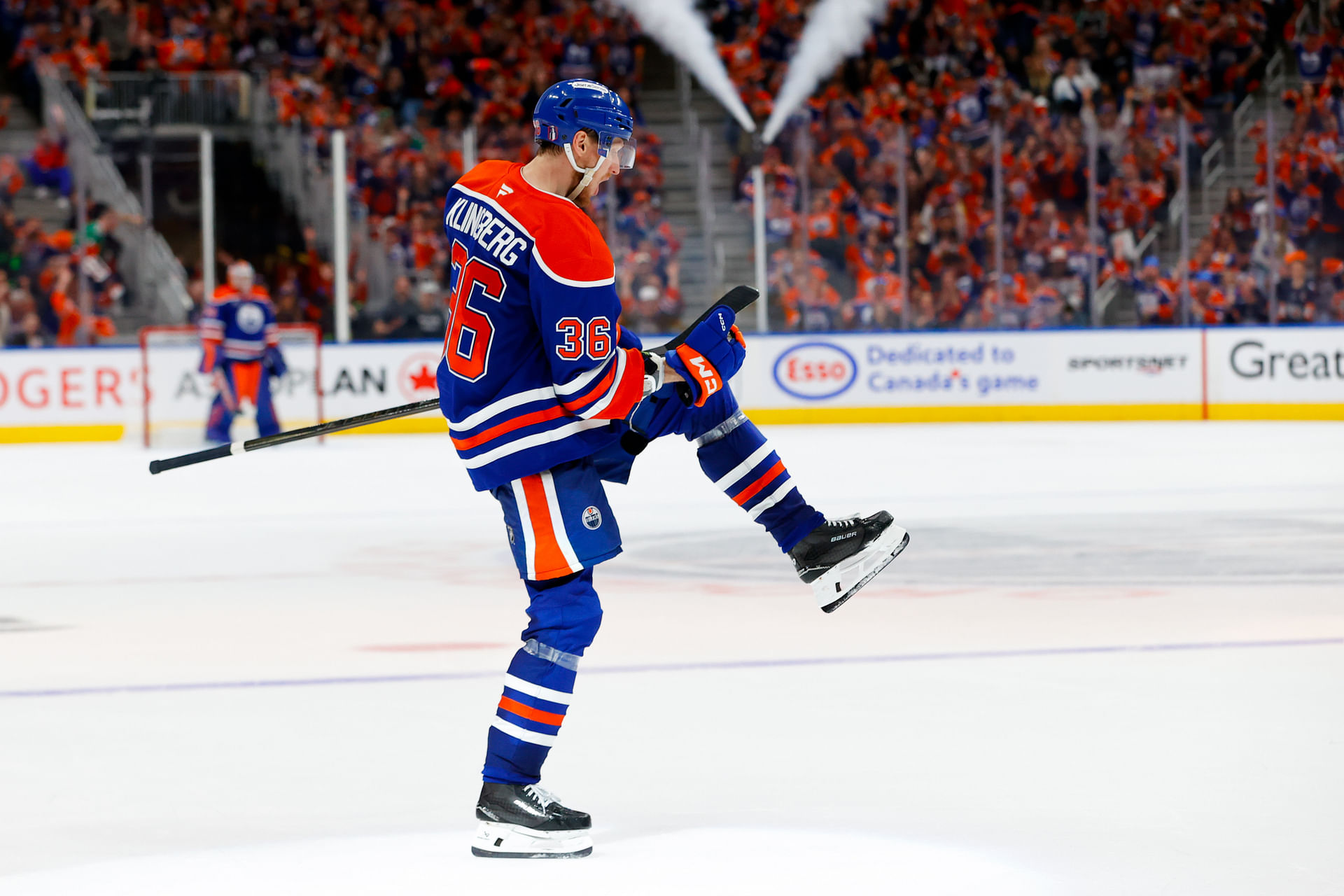3 least impressive Dallas Stars players from Game 3 6-1 shellacking against Edmonton Oilers feat. Jake Oettinger