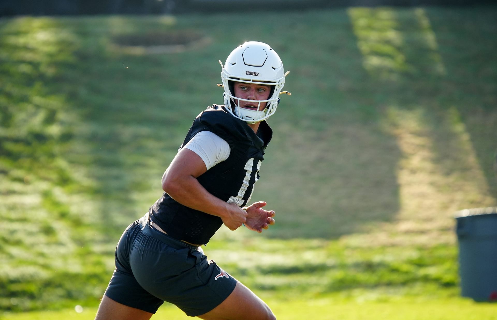 CFB insider picks 4 SEC QBs over Arch Manning while taking a swipe at Diego Pavia heading into 2025 season 