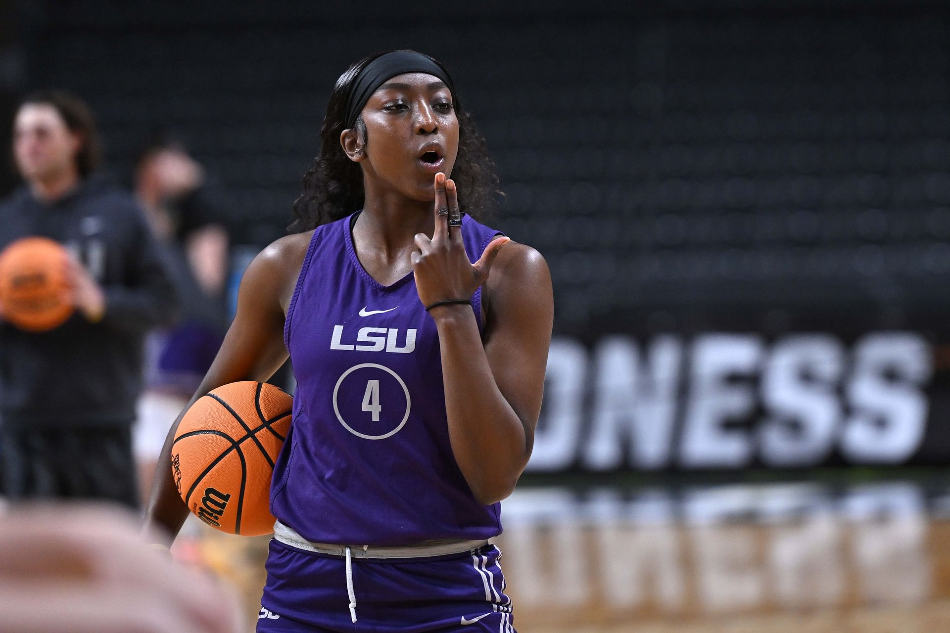 LSU star Flaujae Johnson provides major scoop on her latest musical project: I dont think I ever did that
