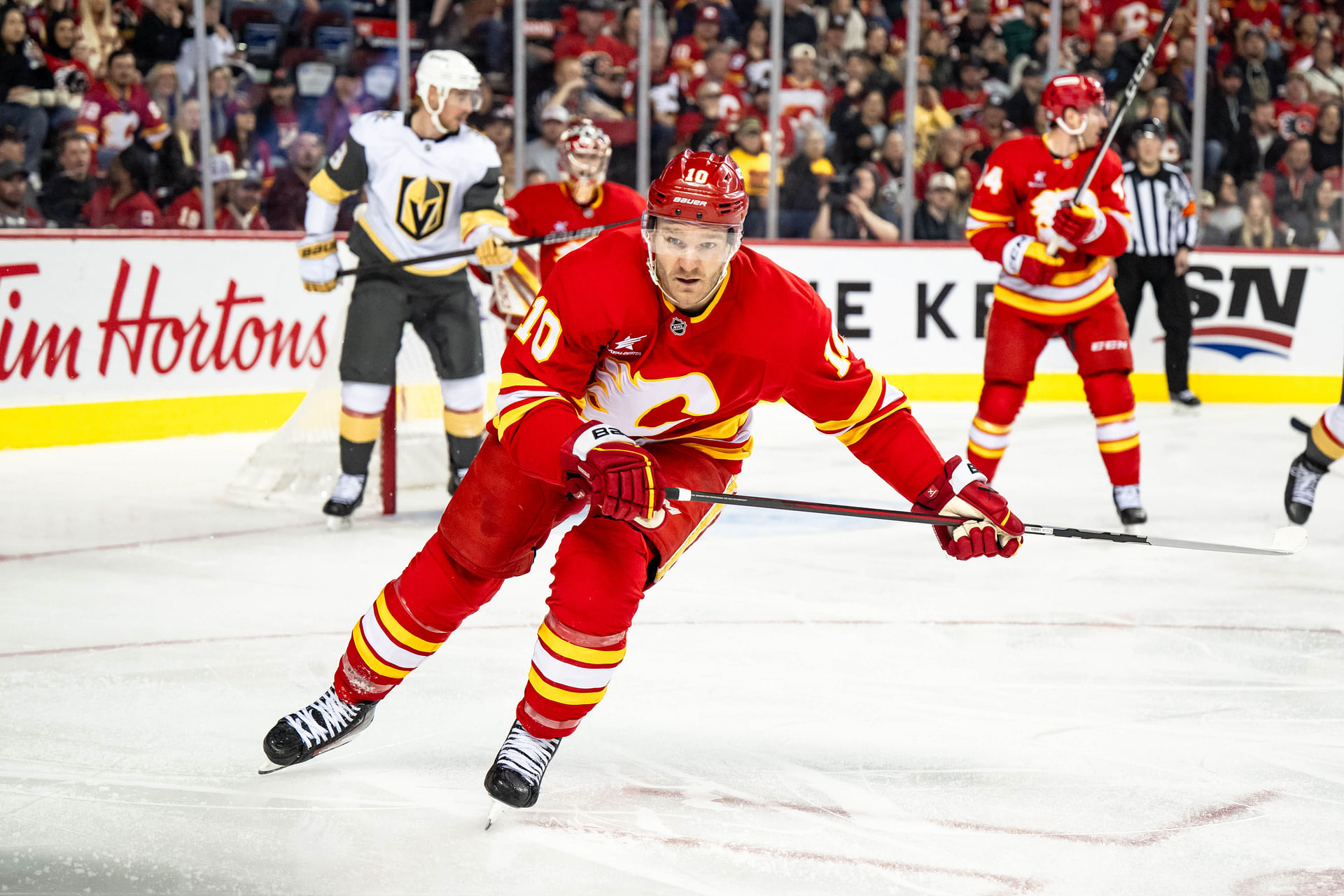 5 Calgary Flames players and personnel detrimental to retool roster after playoff miss ft. Jonathan Huberdeau