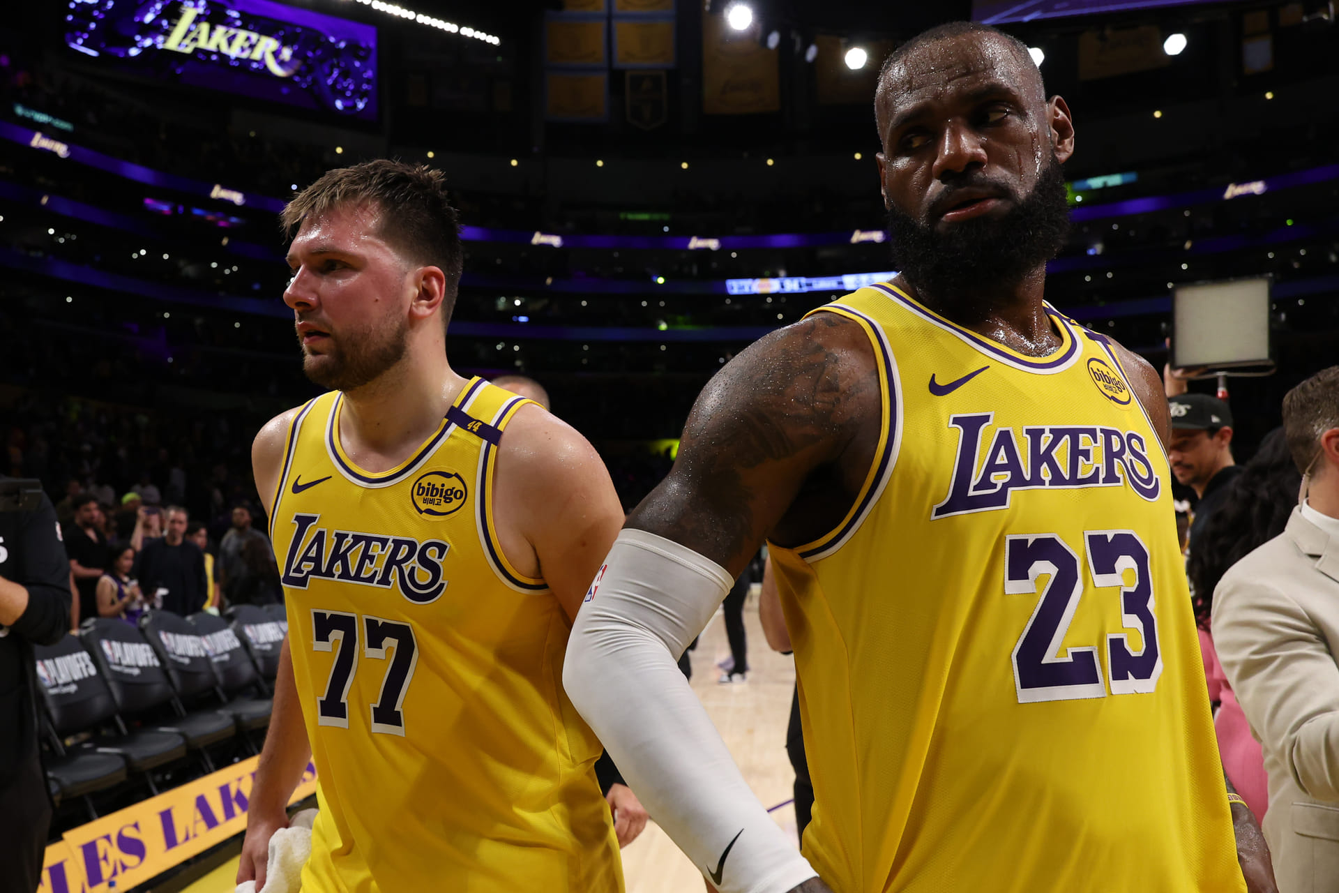 "He will be the best fit of all available 5s": Lakers fans can't contain excitement as 6'11" free agent dubbed 'natural fit' with Luka, LeBron