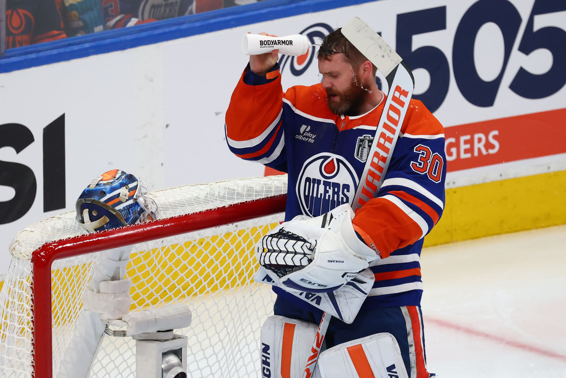Oilers HC makes feelings known about goalie Calvin Pickard’s performance after ‘tough loss’ in Game 5 Stanley Cup Final