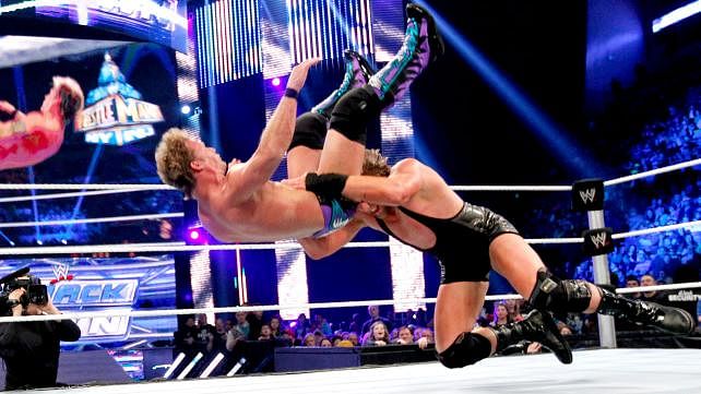 jack-swagger-executing-the-gut-wrench-power-bomb-on-chris-jericho-1433298.jpg