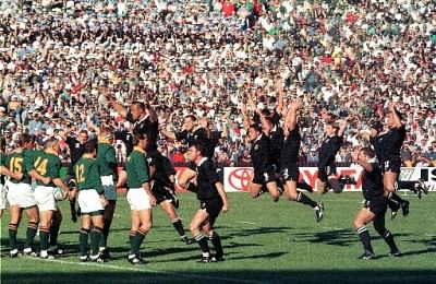 Remembering Nelson Mandela And The Springboks - The Beautiful Story Of ...