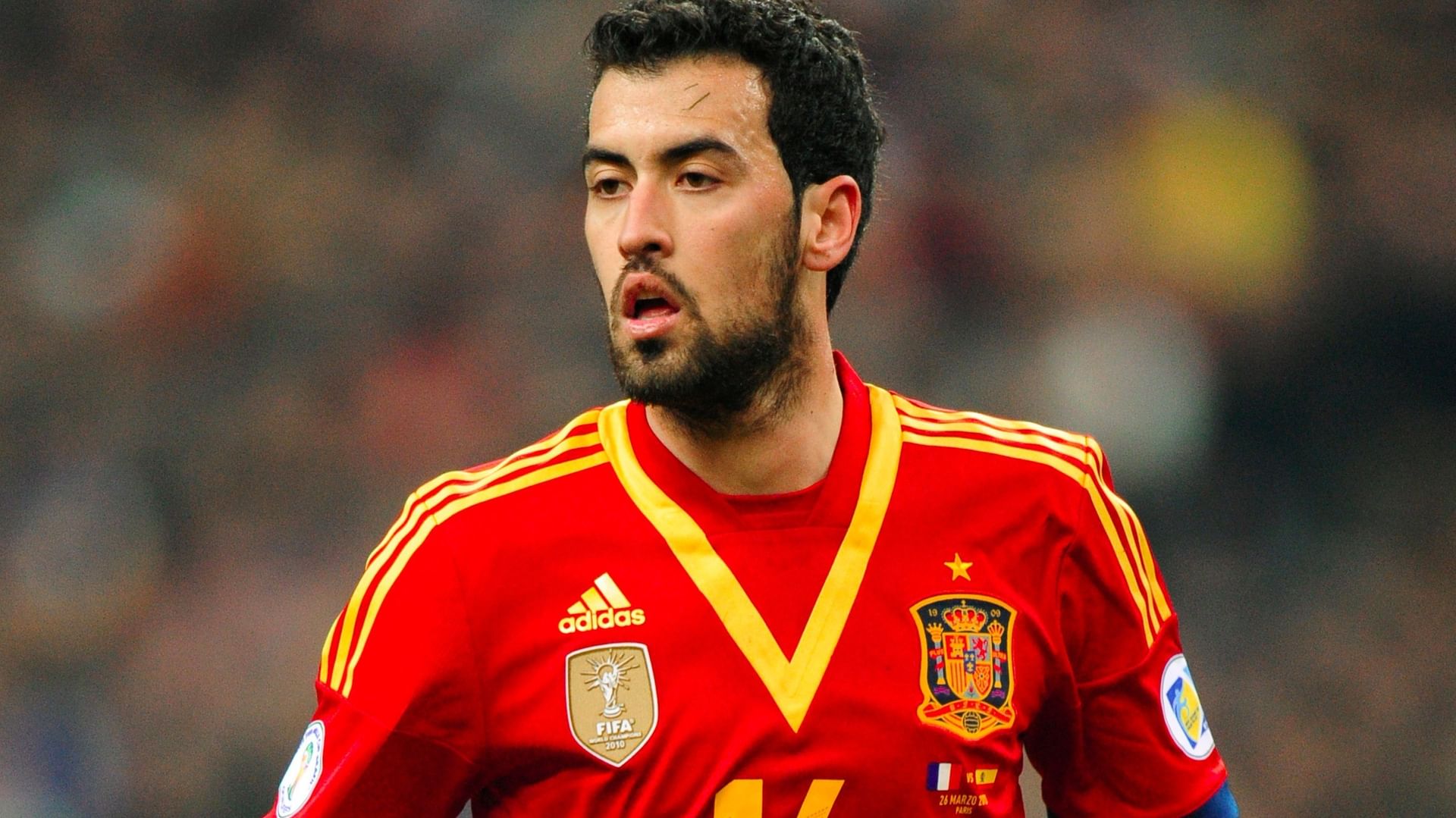 Best midfielders in FIFA 14