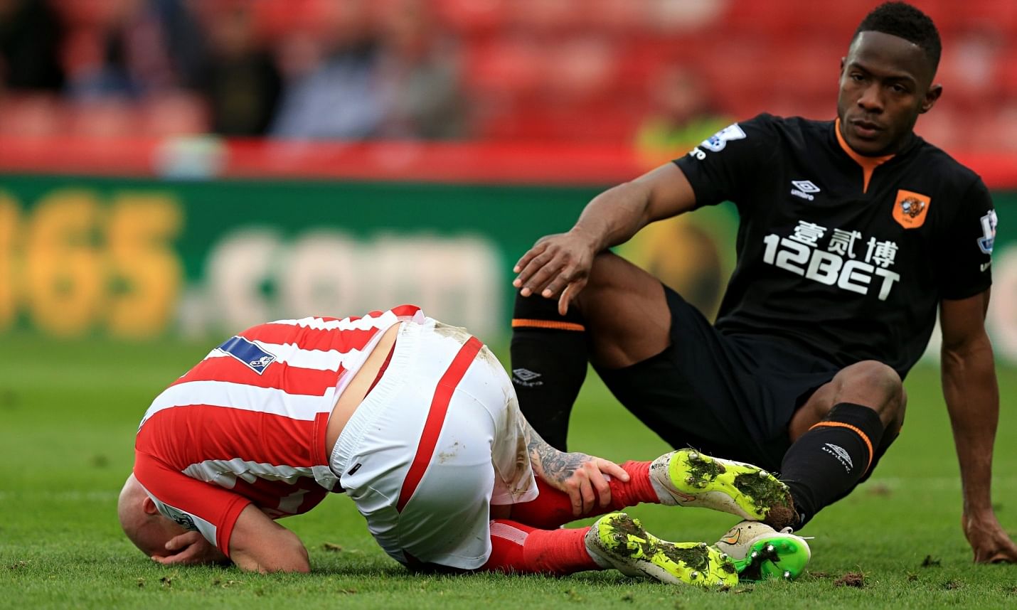 Gruesome image of Stephen Ireland's calf injury surfaces after horror tackle1430 x 858