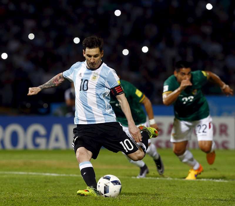 Messi scores 50th Argentina goal in 2-0 win over Bolivia