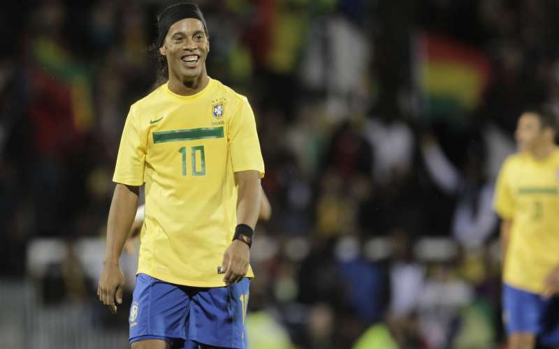 top-10-greatest-brazil-football-players-ever-ft-ronaldinho-ronaldo