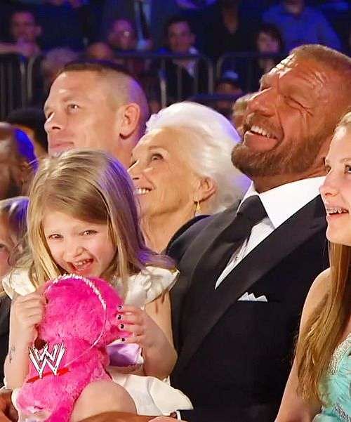 Stephanie McMahon children - Meet the family of the WWE's main lady