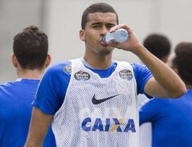 Transfer Rumour: Real Madrid tracking 17-year-old Brazilian youngster Leo Santos