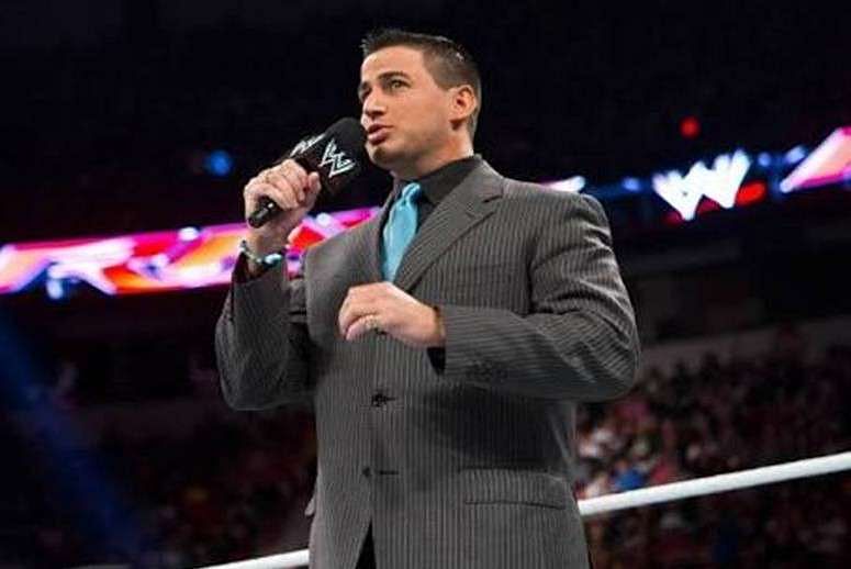justin roberts aew
